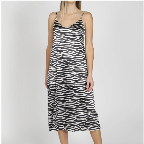 ✨ Brand new Brunette the Label Helena Slip Dress Zebra ✨ - Picture 2 of 4